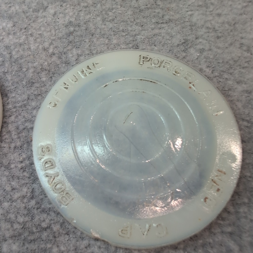 6 Vintage White Crown & More Canning & Milk Jar Lids - Picture 4 of 8